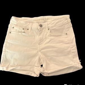 American Eagle Next Level Stretch white jean short